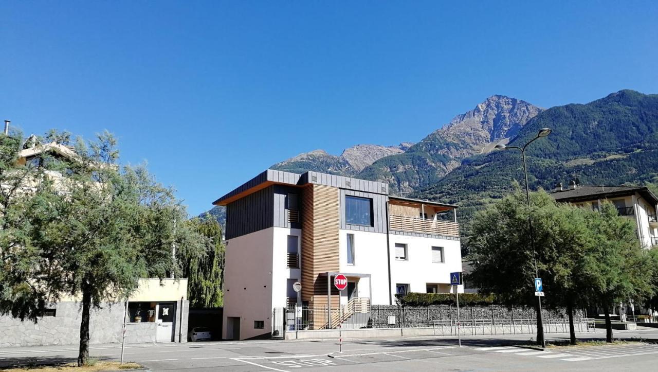 Le Lion Apartments - Bike & Ski Aosta Zewnętrze zdjęcie